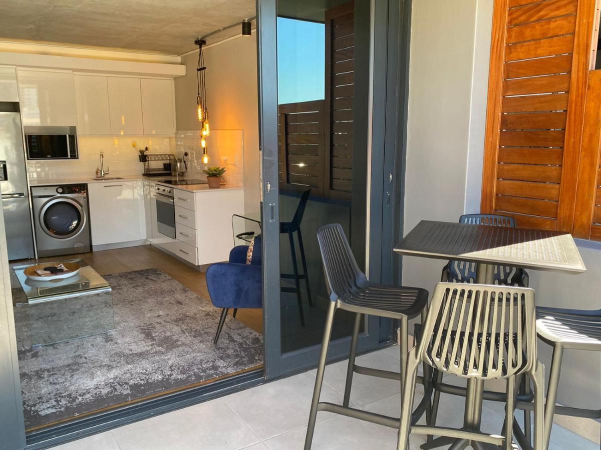 Modern Apartment In The Docklands, De Waterkant, Cape Town Stunning Views, Gorgeous Pool Deck ภายนอก รูปภาพ
