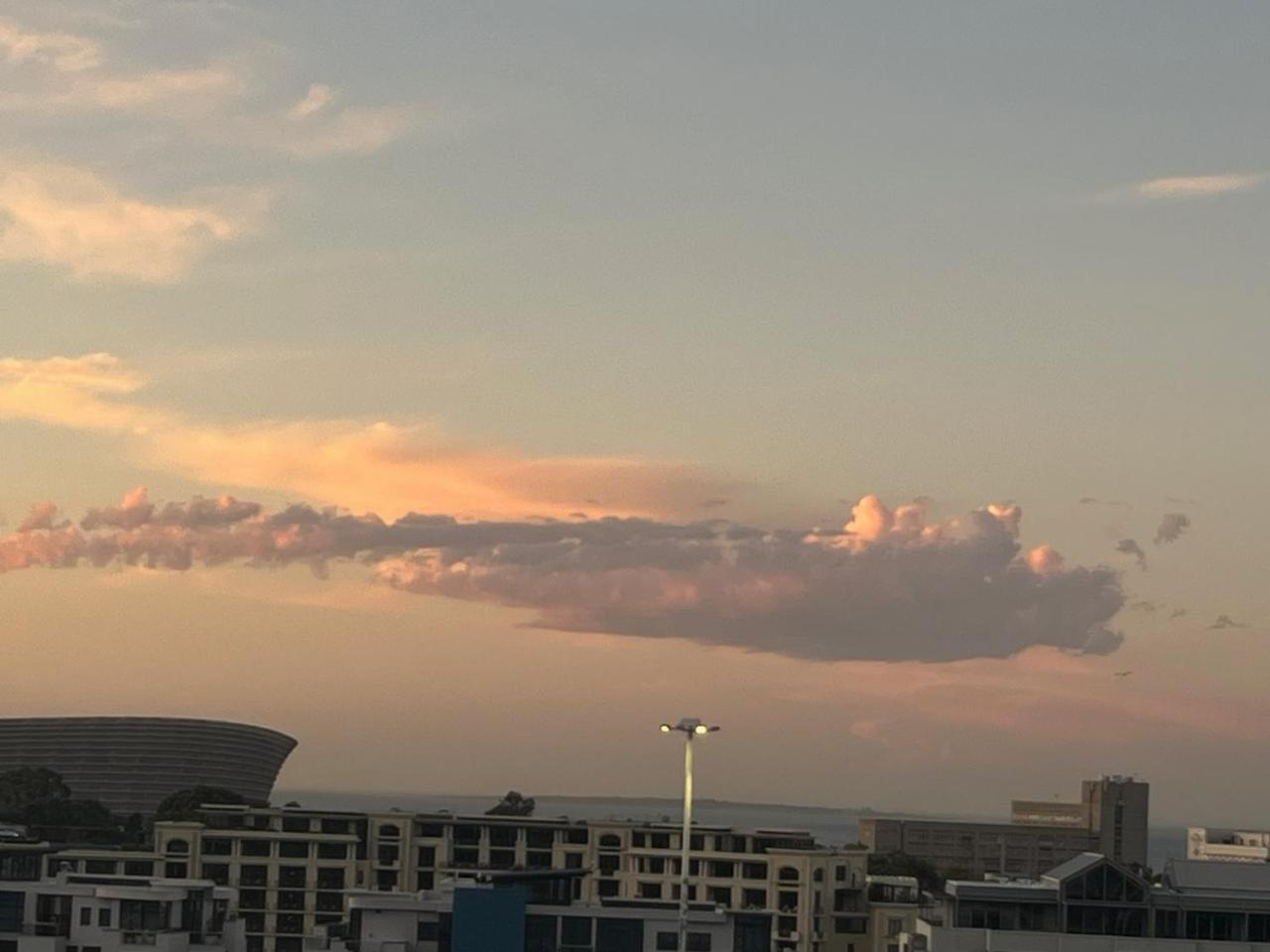 Modern Apartment In The Docklands, De Waterkant, Cape Town Stunning Views, Gorgeous Pool Deck ภายนอก รูปภาพ