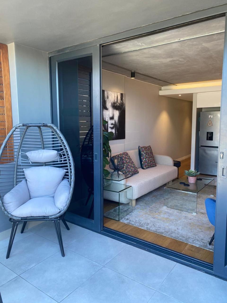 Modern Apartment In The Docklands, De Waterkant, Cape Town Stunning Views, Gorgeous Pool Deck ภายนอก รูปภาพ